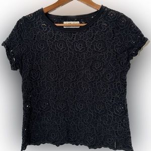 Abercrombie Navy blue floral cutout cropped shirt, crochet-style lacy tee
